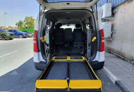 Wheelchair Lift for Toyota Hiace