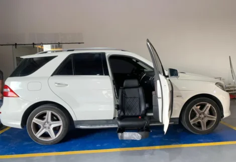 Turny Seat Mercedes-Benz ML350